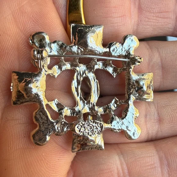 Silver Tone CC Crystal Statement Brooch Pin - Picture 6 of 6